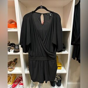 WHBM black romper size M
WORN ONCE